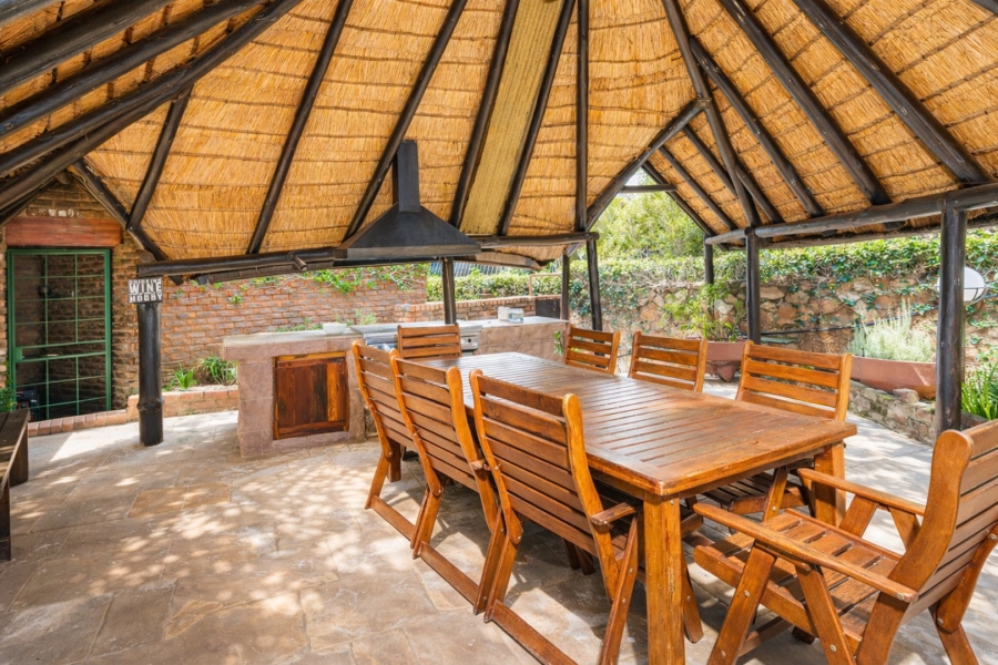 3 Bedroom Property for Sale in Meerhof North West